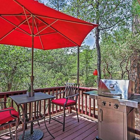 Romantic Strawberryandpine Studio Cabin With Deck! Экстерьер фото
