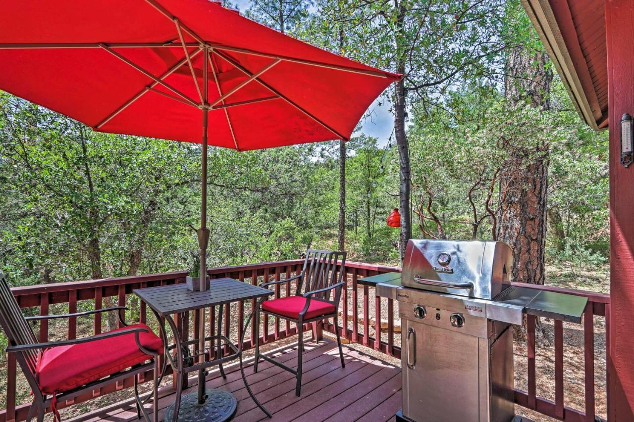 Romantic Strawberryandpine Studio Cabin With Deck! Экстерьер фото